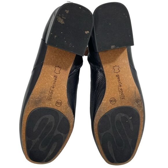 Gentle Souls Kenneth Cole Ella Apron Bootie Black Leather Ankle Boots 9.5 Shoes - Picture 7 of 10